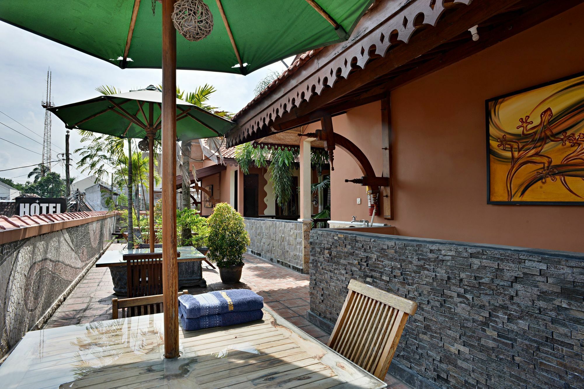 Zen Rooms Malioboro Sosrowijayan Wetan 요그야카르타 외부 사진