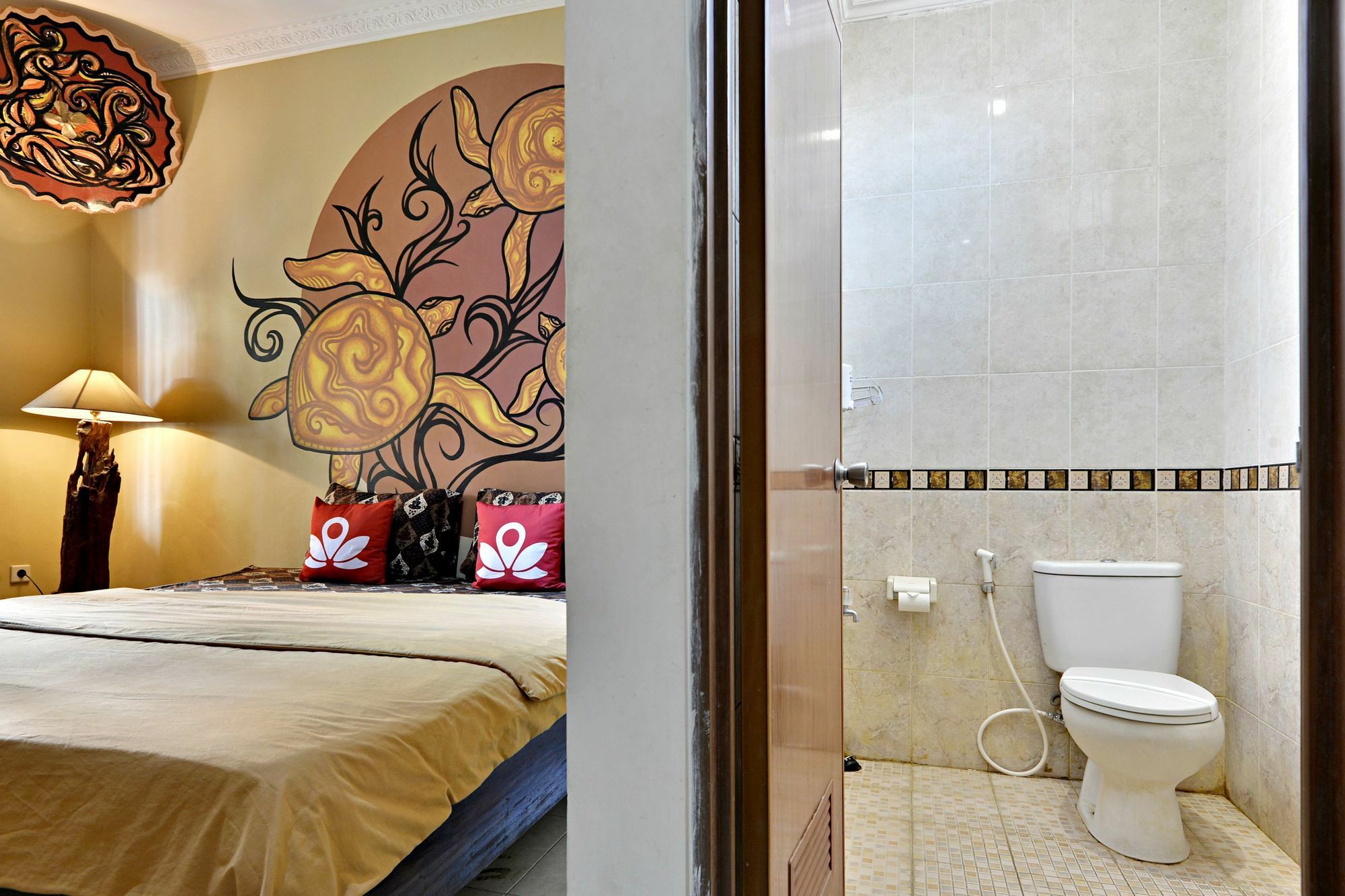 Zen Rooms Malioboro Sosrowijayan Wetan 요그야카르타 외부 사진