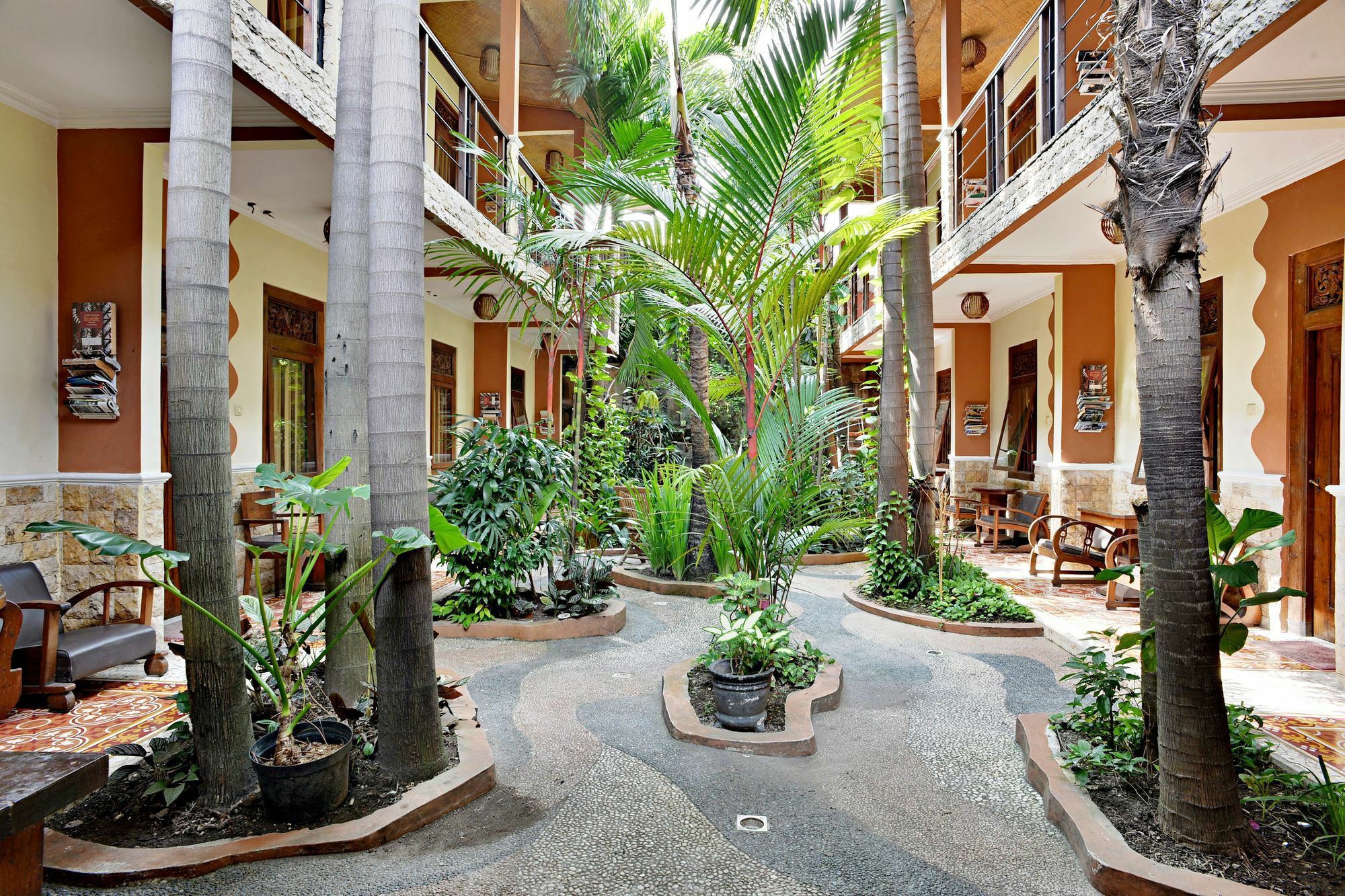 Zen Rooms Malioboro Sosrowijayan Wetan 요그야카르타 외부 사진